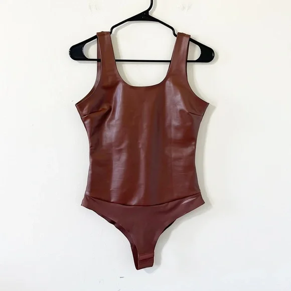 Pinsy Vegan Leather Scoop Tank Shapewear Bodysuit Seasonal Brown NWT Size Medium - Picture 3 of 14